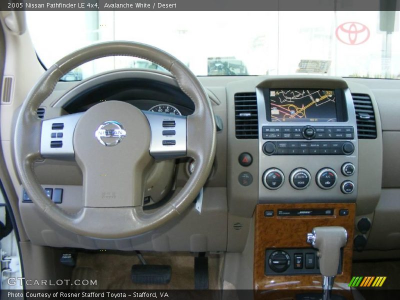 Avalanche White / Desert 2005 Nissan Pathfinder LE 4x4