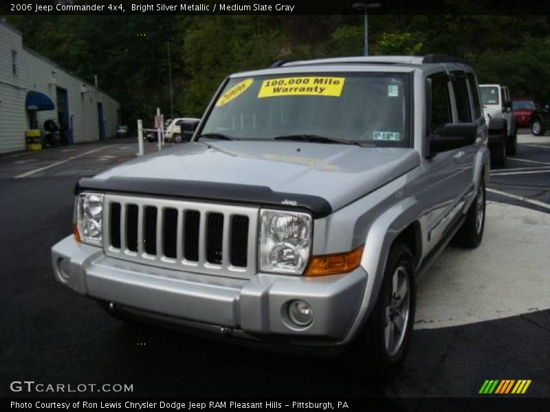 Bright Silver Metallic / Medium Slate Gray 2006 Jeep Commander 4x4