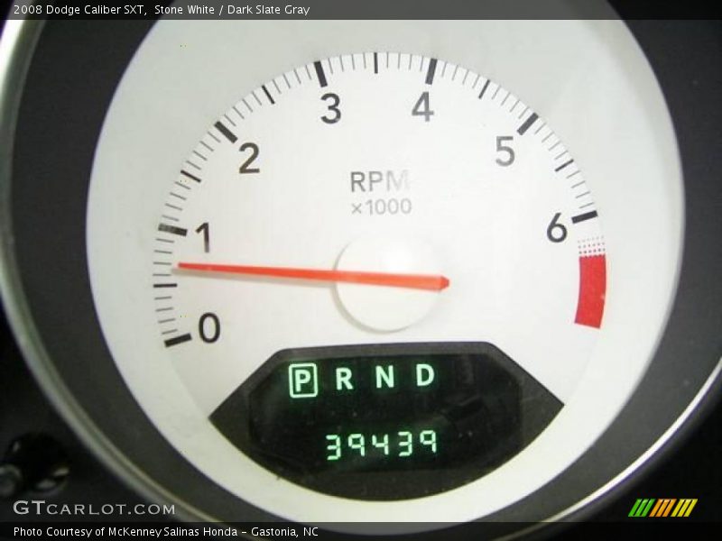 Stone White / Dark Slate Gray 2008 Dodge Caliber SXT