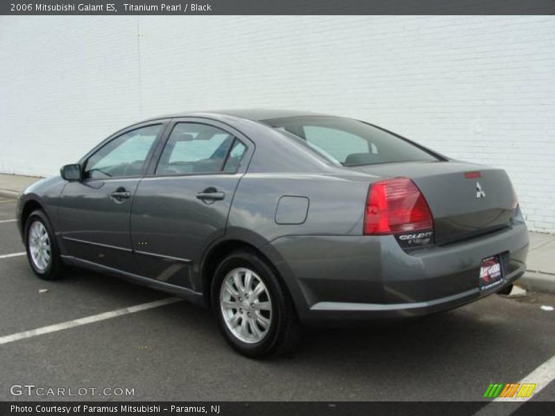 Titanium Pearl / Black 2006 Mitsubishi Galant ES