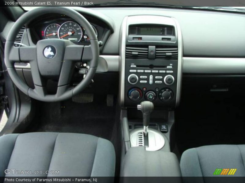Titanium Pearl / Black 2006 Mitsubishi Galant ES
