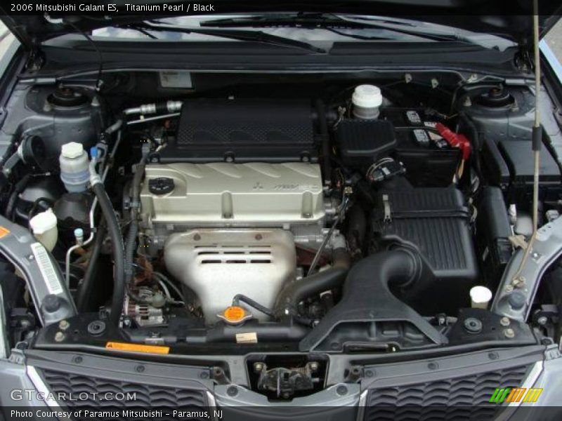 Titanium Pearl / Black 2006 Mitsubishi Galant ES