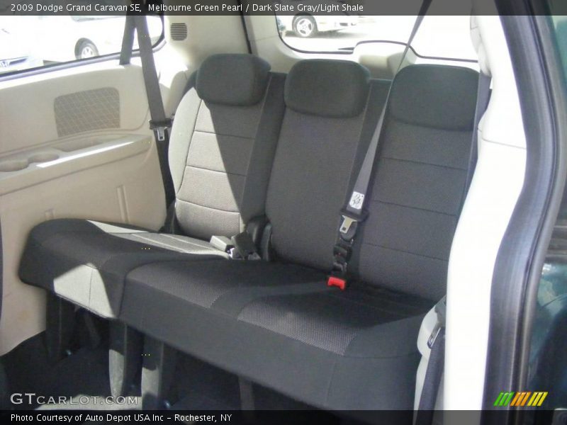 Melbourne Green Pearl / Dark Slate Gray/Light Shale 2009 Dodge Grand Caravan SE
