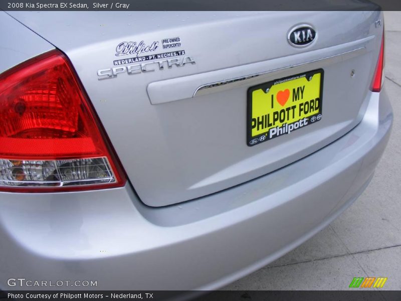 Silver / Gray 2008 Kia Spectra EX Sedan