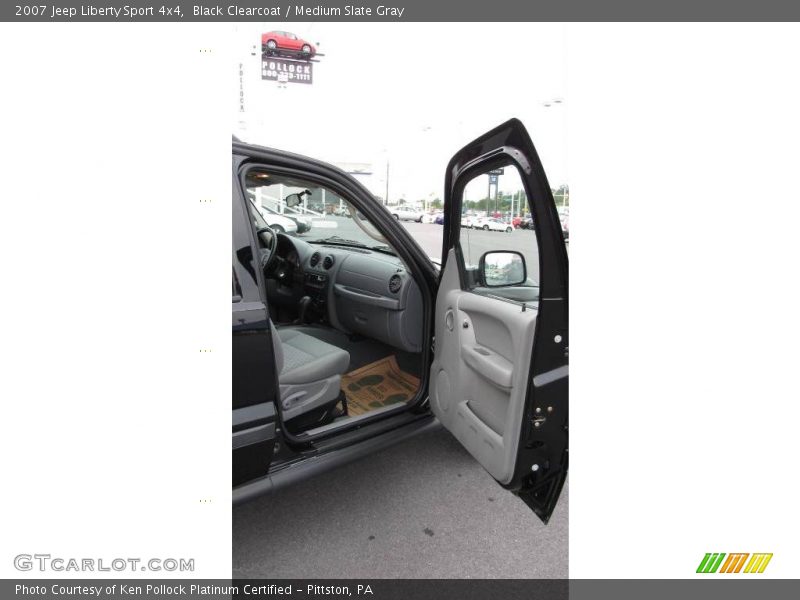 Black Clearcoat / Medium Slate Gray 2007 Jeep Liberty Sport 4x4