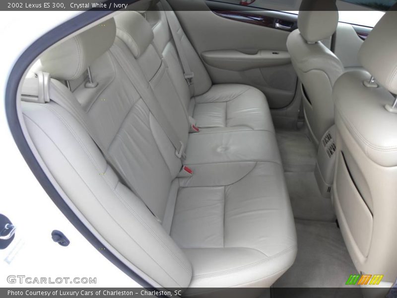 Crystal White / Ivory 2002 Lexus ES 300