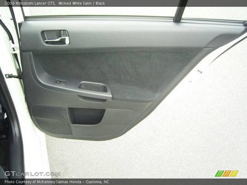 Wicked White Satin / Black 2009 Mitsubishi Lancer GTS
