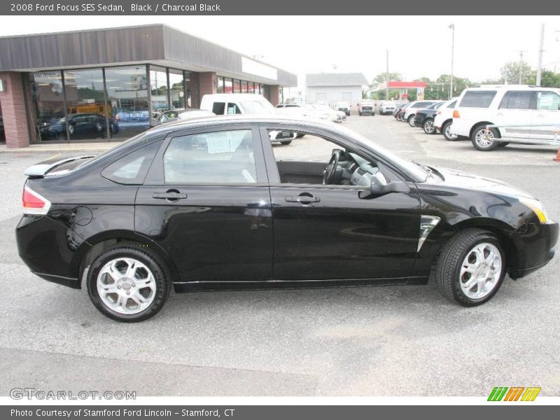 Black / Charcoal Black 2008 Ford Focus SES Sedan