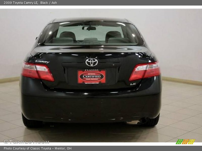 Black / Ash 2009 Toyota Camry LE