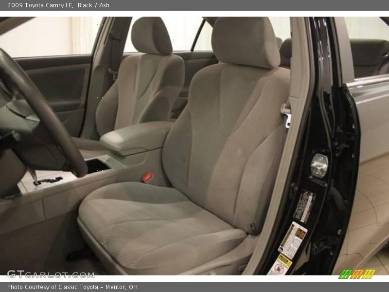 Black / Ash 2009 Toyota Camry LE