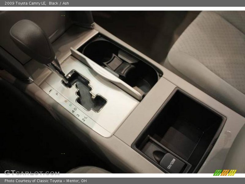 Black / Ash 2009 Toyota Camry LE