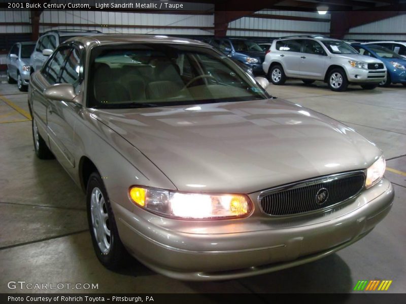 Light Sandrift Metallic / Taupe 2001 Buick Century Custom