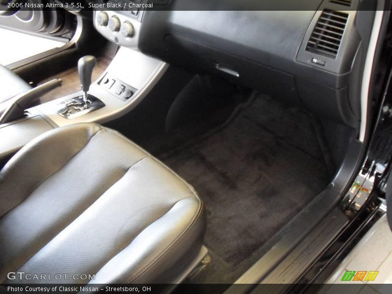 Super Black / Charcoal 2006 Nissan Altima 3.5 SL