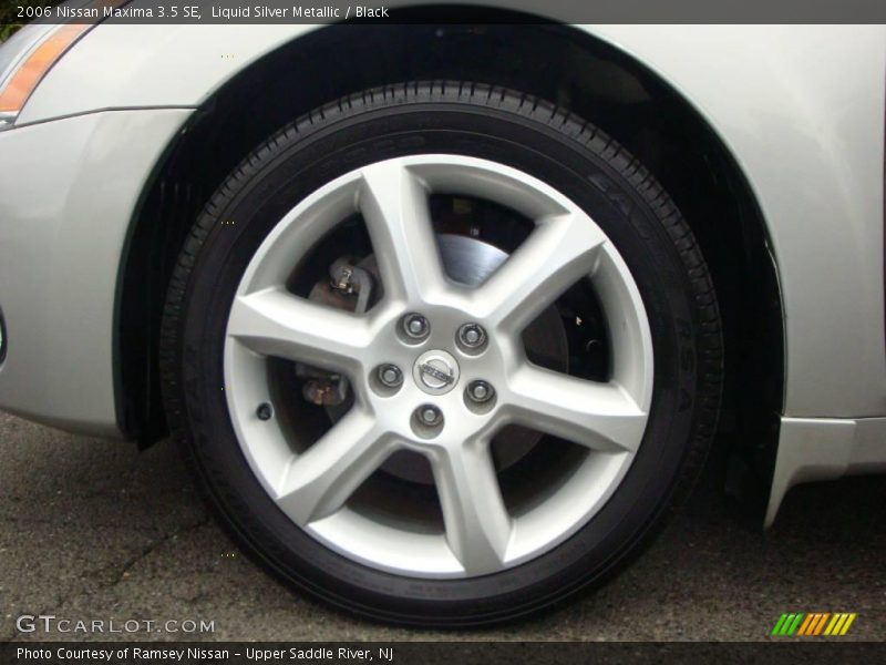 Liquid Silver Metallic / Black 2006 Nissan Maxima 3.5 SE