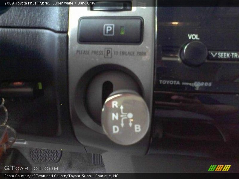 Super White / Dark Gray 2009 Toyota Prius Hybrid
