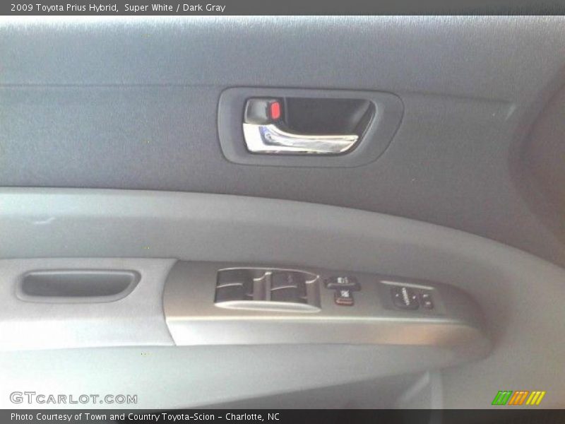 Super White / Dark Gray 2009 Toyota Prius Hybrid