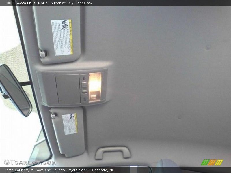 Super White / Dark Gray 2009 Toyota Prius Hybrid