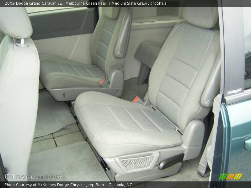 Melbourne Green Pearl / Medium Slate Gray/Light Shale 2009 Dodge Grand Caravan SE