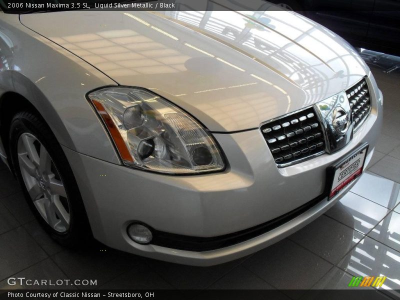 Liquid Silver Metallic / Black 2006 Nissan Maxima 3.5 SL
