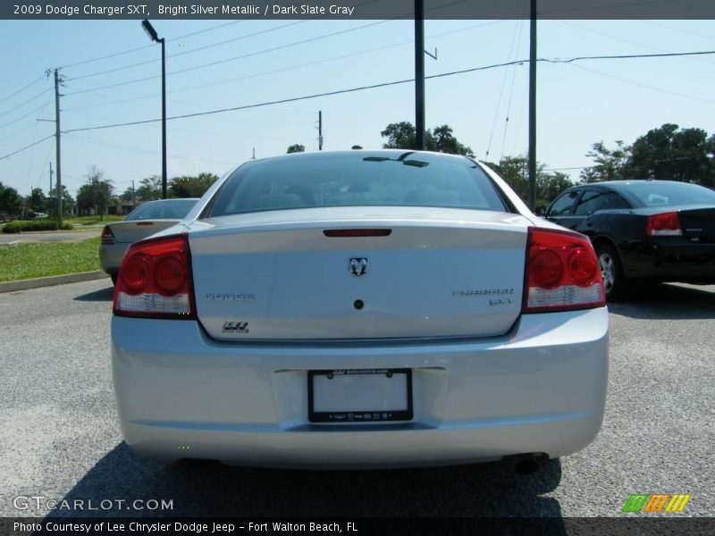 Bright Silver Metallic / Dark Slate Gray 2009 Dodge Charger SXT