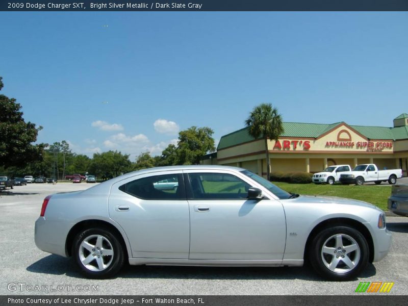 Bright Silver Metallic / Dark Slate Gray 2009 Dodge Charger SXT