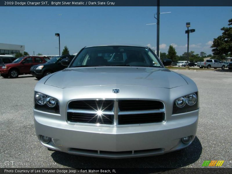 Bright Silver Metallic / Dark Slate Gray 2009 Dodge Charger SXT