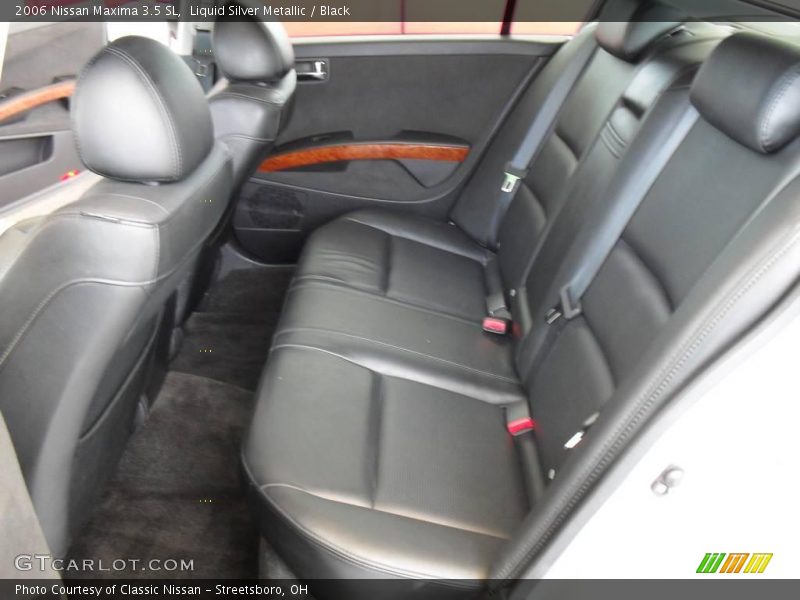 Liquid Silver Metallic / Black 2006 Nissan Maxima 3.5 SL