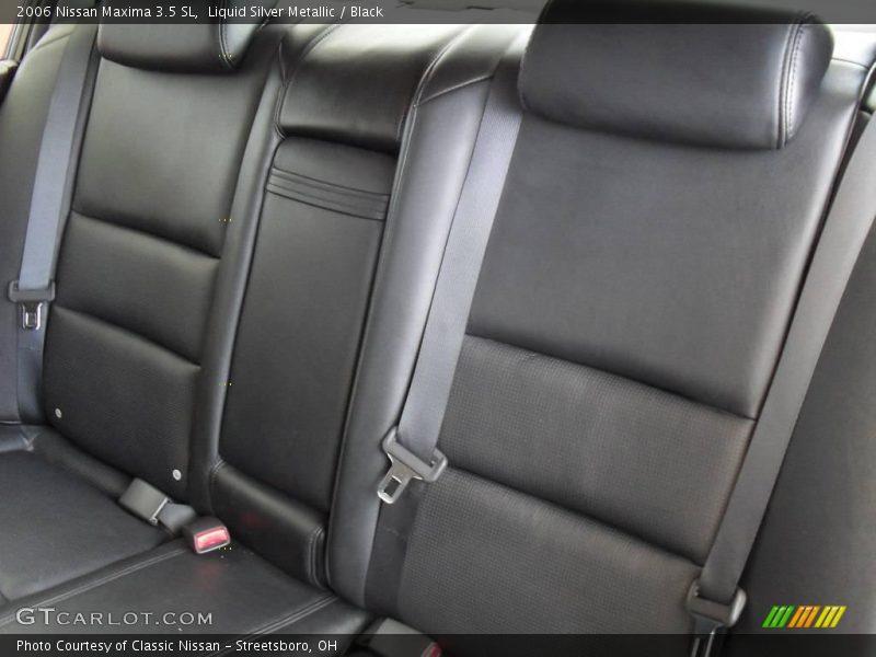 Liquid Silver Metallic / Black 2006 Nissan Maxima 3.5 SL