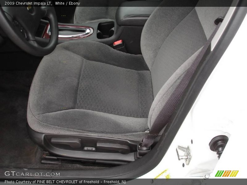 White / Ebony 2009 Chevrolet Impala LT
