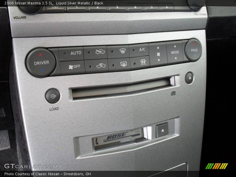 Liquid Silver Metallic / Black 2006 Nissan Maxima 3.5 SL