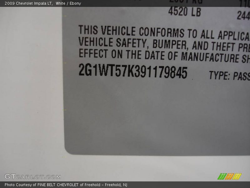 White / Ebony 2009 Chevrolet Impala LT