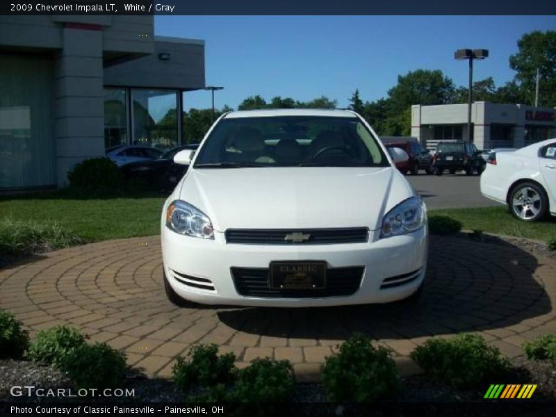 White / Gray 2009 Chevrolet Impala LT