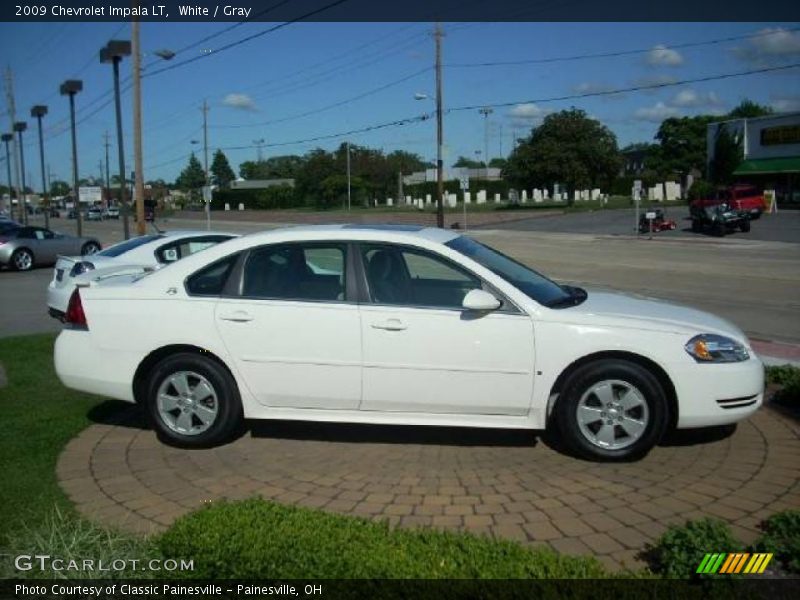 White / Gray 2009 Chevrolet Impala LT
