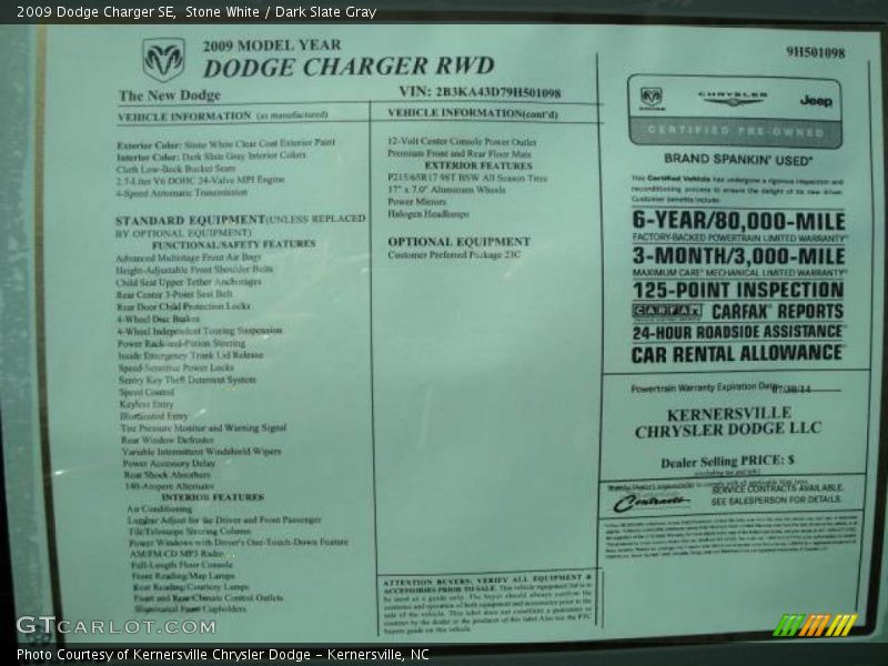 Stone White / Dark Slate Gray 2009 Dodge Charger SE