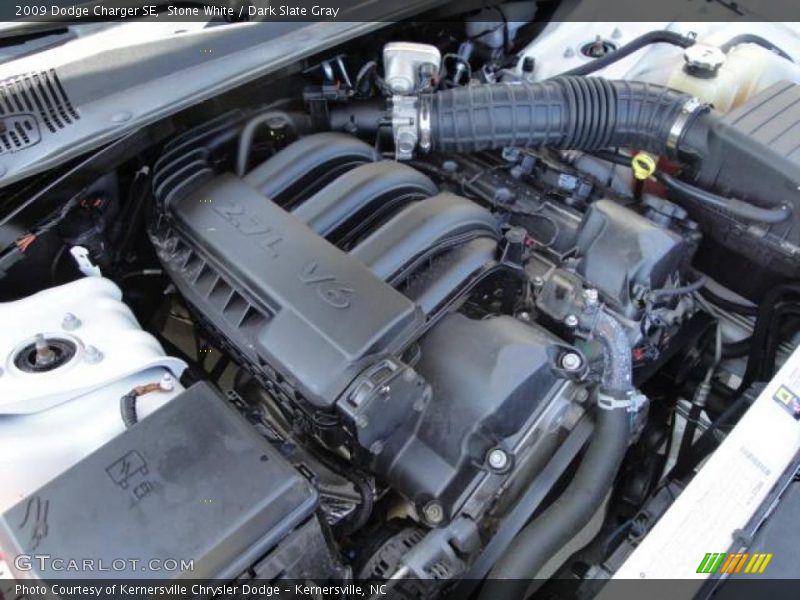 Stone White / Dark Slate Gray 2009 Dodge Charger SE