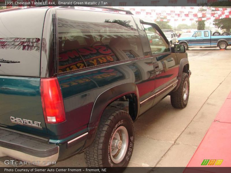 Emerald Green Metallic / Tan 1995 Chevrolet Tahoe LT 4x4