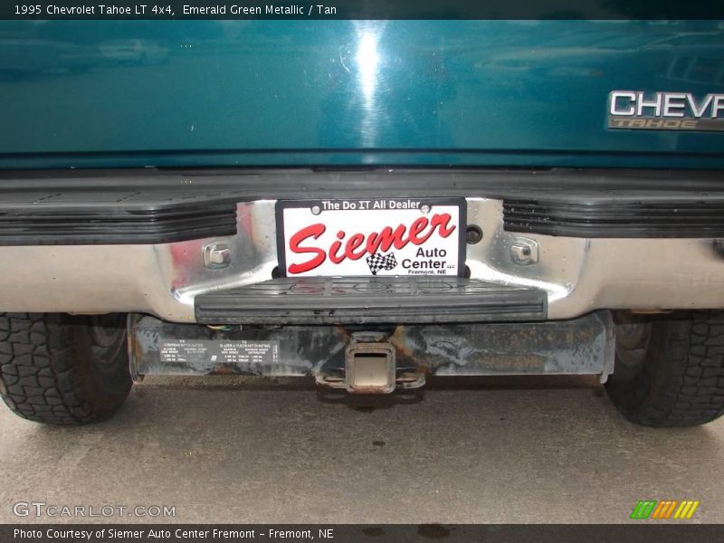 Emerald Green Metallic / Tan 1995 Chevrolet Tahoe LT 4x4