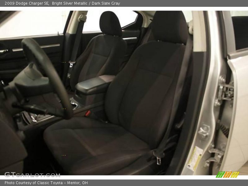 Bright Silver Metallic / Dark Slate Gray 2009 Dodge Charger SE