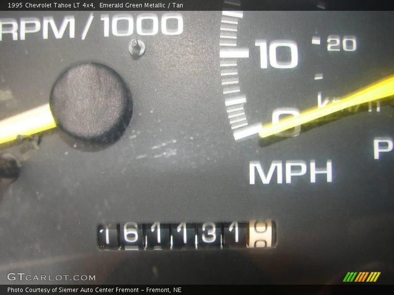 Emerald Green Metallic / Tan 1995 Chevrolet Tahoe LT 4x4