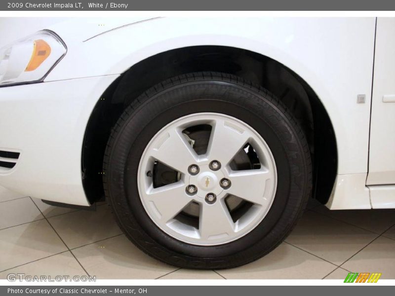 White / Ebony 2009 Chevrolet Impala LT