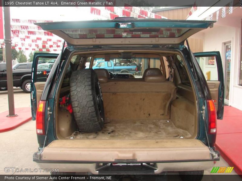 Emerald Green Metallic / Tan 1995 Chevrolet Tahoe LT 4x4
