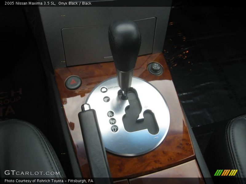 Onyx Black / Black 2005 Nissan Maxima 3.5 SL