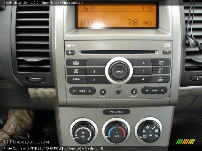 Super Black / Charcoal/Steel 2008 Nissan Sentra 2.0