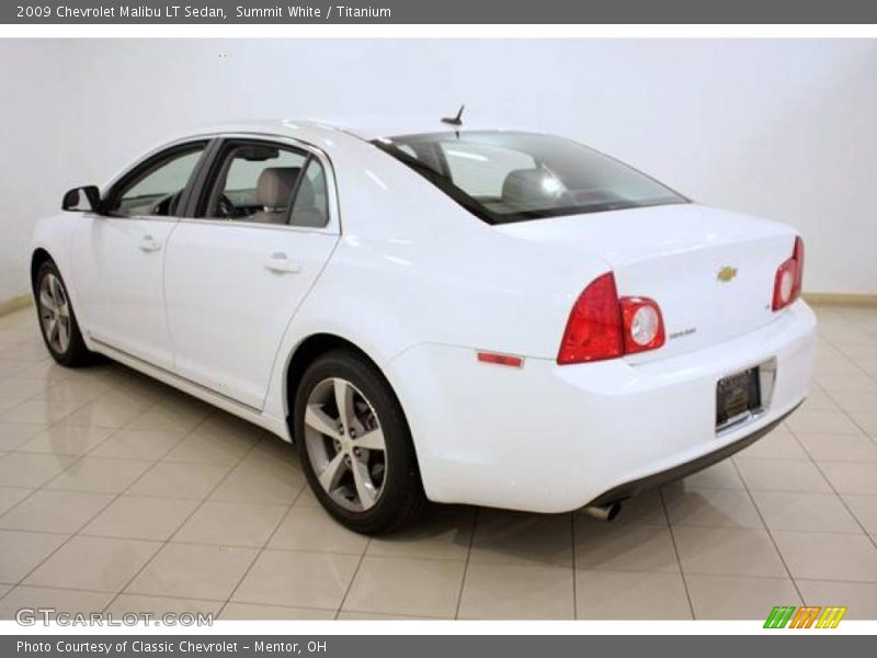 Summit White / Titanium 2009 Chevrolet Malibu LT Sedan