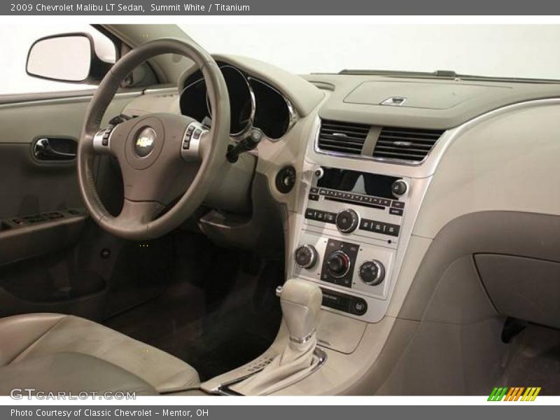 Summit White / Titanium 2009 Chevrolet Malibu LT Sedan