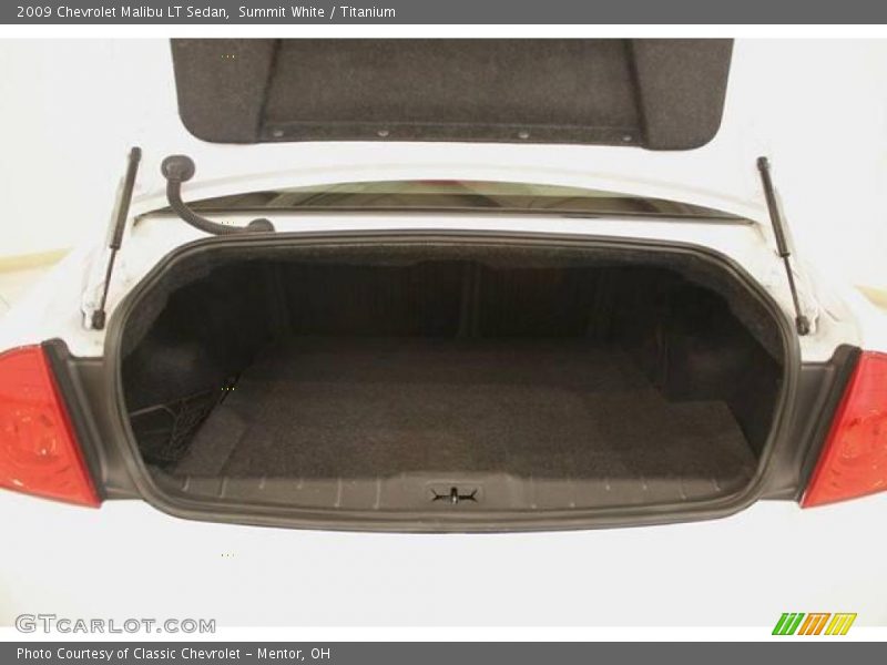 Summit White / Titanium 2009 Chevrolet Malibu LT Sedan
