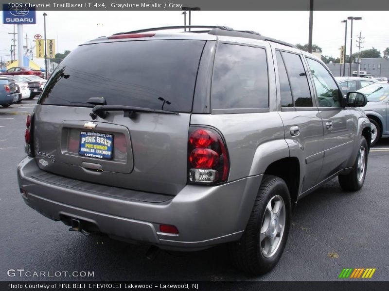 Graystone Metallic / Gray 2009 Chevrolet TrailBlazer LT 4x4