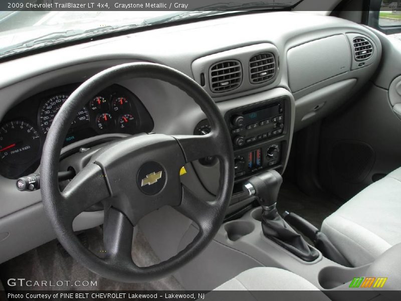 Graystone Metallic / Gray 2009 Chevrolet TrailBlazer LT 4x4