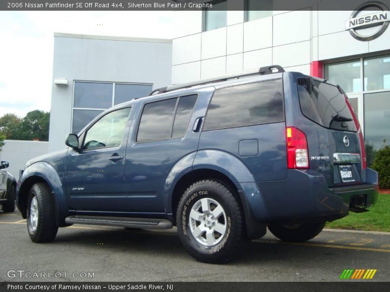 Silverton Blue Pearl / Graphite 2006 Nissan Pathfinder SE Off Road 4x4