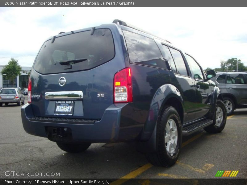 Silverton Blue Pearl / Graphite 2006 Nissan Pathfinder SE Off Road 4x4